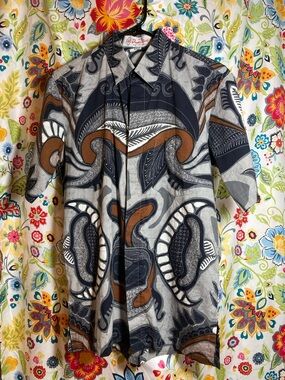 Men's DH Danar Hadi Batik Casual Short-Sleeve Button-Up Shirt Size M